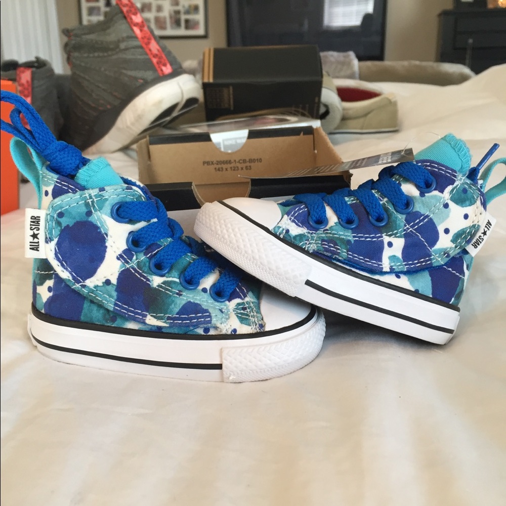 Baby converse!